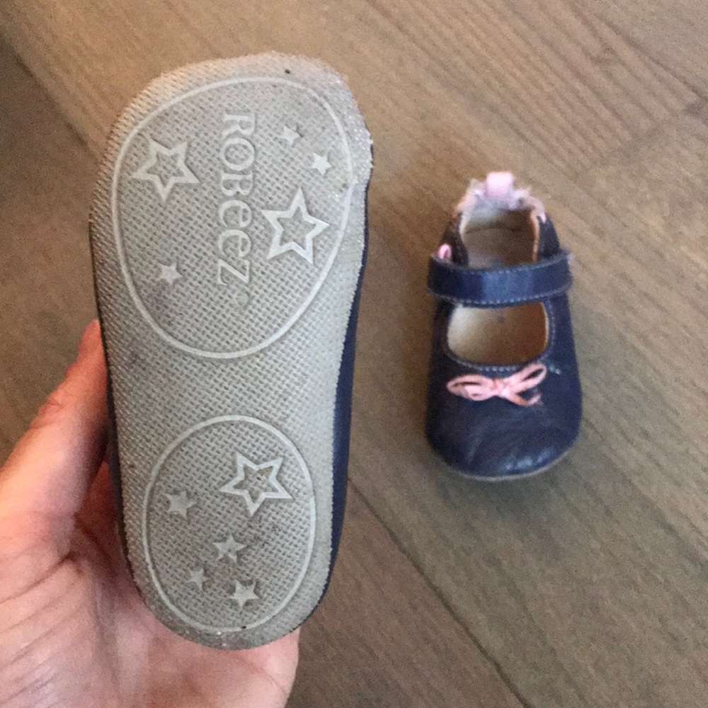 Robeez - Picture 2 of 3